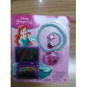 Disney Princess เจ้าหญิงแห่งท้องทะเล + สร้อยคอ สร้อยข้อมือ และกล่องสมบัติแอเรียล **รบกวนเลื่อนดูสภาพหนังสือก่อนการสั่งซื้อ**